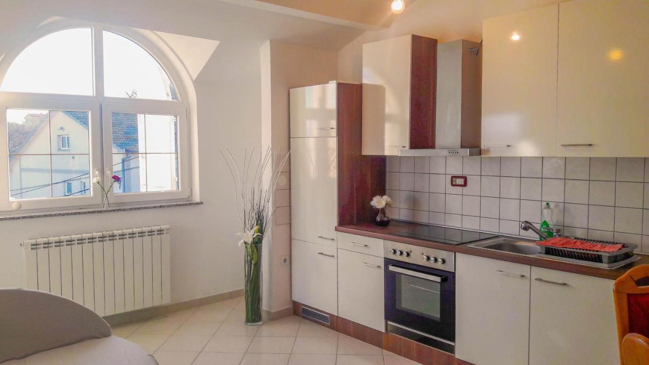Apartments Relax Near 오파티아 외부 사진